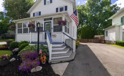 86 Church St, Victor, NY 14564