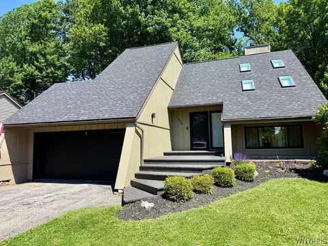 890 Klein Rd, Amherst, NY 14221