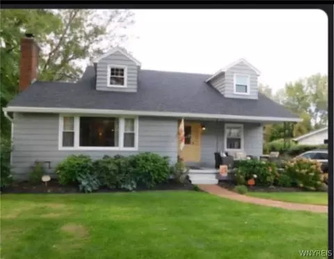 35 Chapel St, Elba, NY 14058