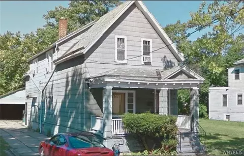 246 Carl St, Buffalo, NY 14215