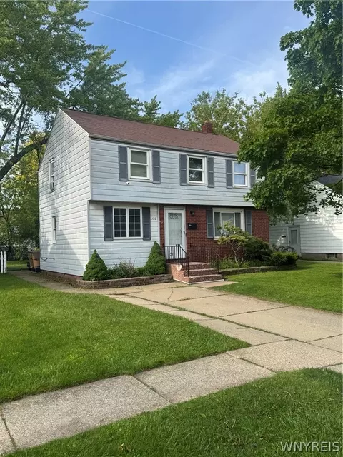 172 Southgate Rd, Cheektowaga, NY 14215