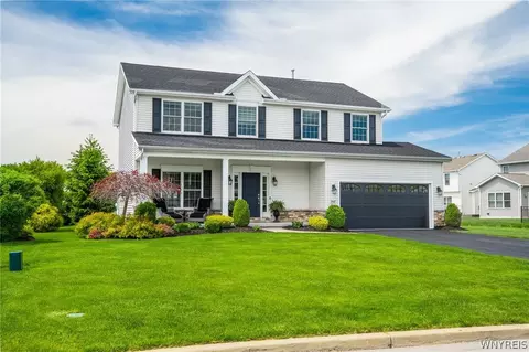 9467 Kristina Cir, Clarence Center, NY 14032