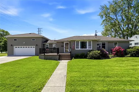 242 Ilion St, Tonawanda, NY 14150