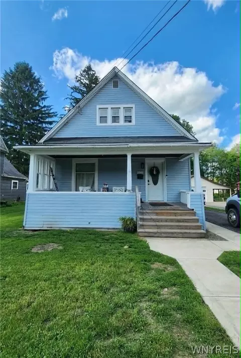 607 E State St, Salamanca, NY 14779