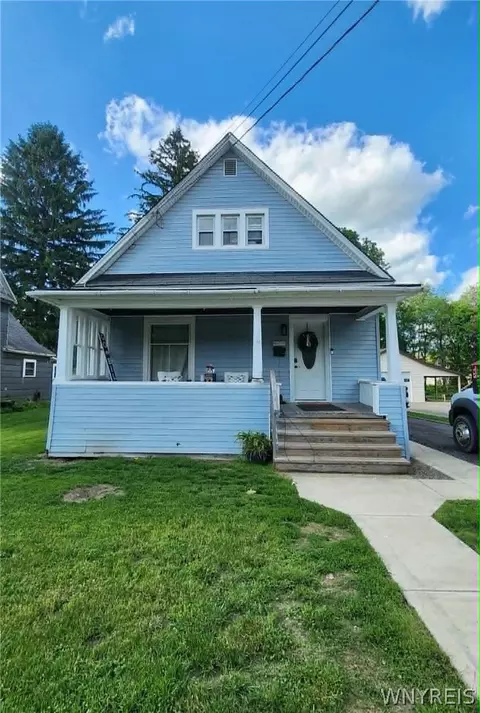 607 E State St, Salamanca, NY 14779