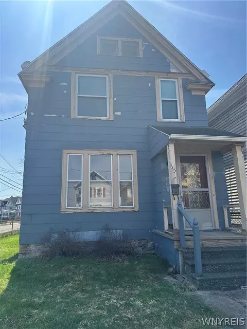 65 California St, Buffalo, NY 14213