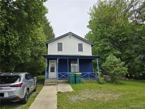 109 N Main St, Castile, NY 14427