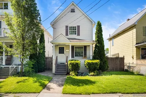 1717 Willow Ave, Niagara Falls, NY 14305