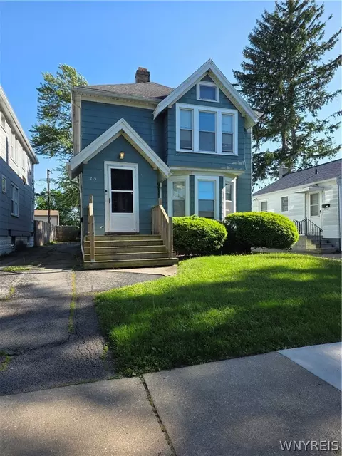 215 Saint Lawrence Ave, Buffalo, NY 14216