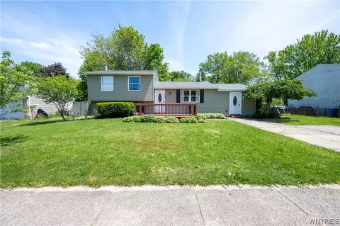 Exterior - 7125 Brandywine Dr, Evans, NY 14047 photo 10 of 10