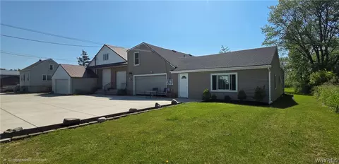 210 Westminster Rd, West Seneca, NY 14224