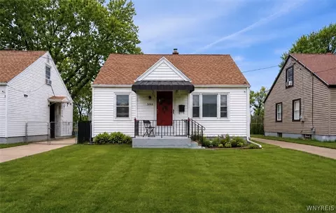 390 Roesch Ave, Buffalo, NY 14207