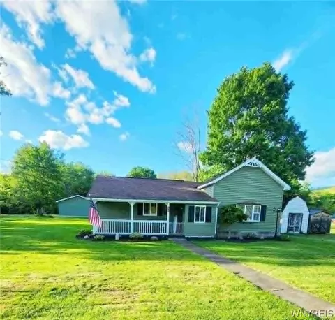 88 Washington St, Salamanca, NY 14779