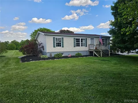 1163 Perry Rd, Covington, NY 14525