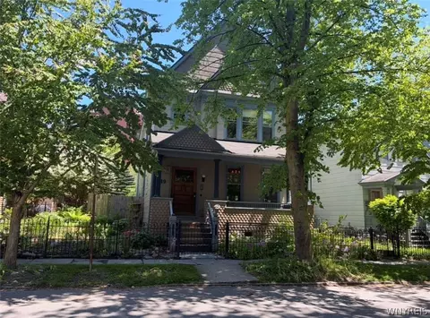 49 Park St, Buffalo, NY 14201