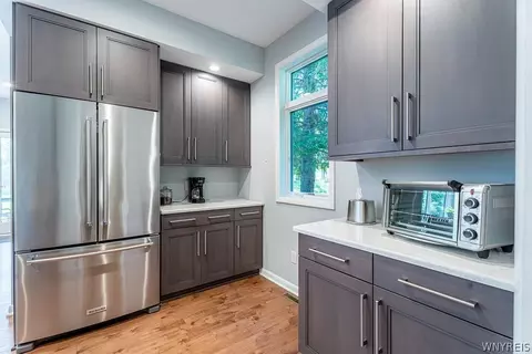 Kitchen - 5085 Willowbrook W Dr, Clarence, NY 14031 photo 6 of 7