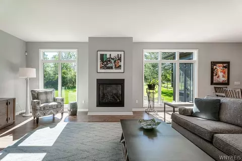 Living - 5085 Willowbrook W Dr, Clarence, NY 14031 photo 3 of 4