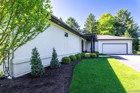 Exterior - 5085 Willowbrook W Dr, Clarence, NY 14031 photo 3 of 11