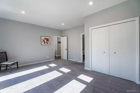 Bedroom - 5085 Willowbrook W Dr, Clarence, NY 14031 photo 6 of 7