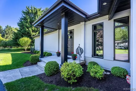 Exterior - 5085 Willowbrook W Dr, Clarence, NY 14031 photo 4 of 11