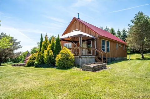 517 W Branch Rd, Farmersville, NY 14737