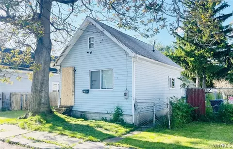 18 Olga Pl, Buffalo, NY 14206
