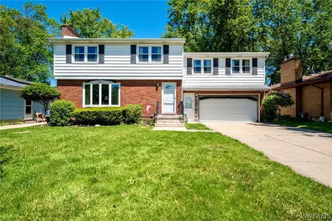 58 Castleton Pl, Tonawanda, NY 14150