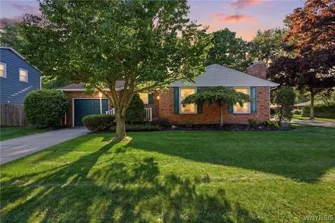 901 Park Ave, North Tonawanda, NY 14120