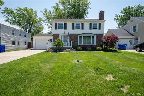 4657 Mount Vernon Blvd, Hamburg, NY 14075