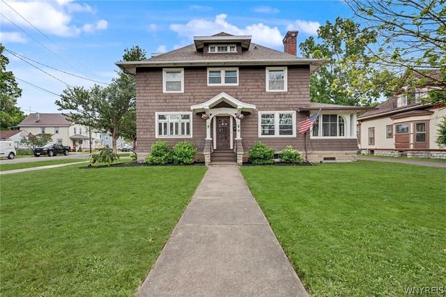 36 S Main St, Franklinville, NY 14737