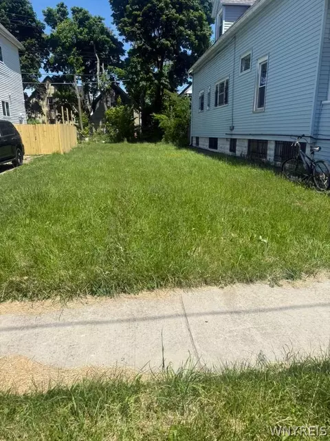 288 Winslow Ave, Buffalo, NY 14211