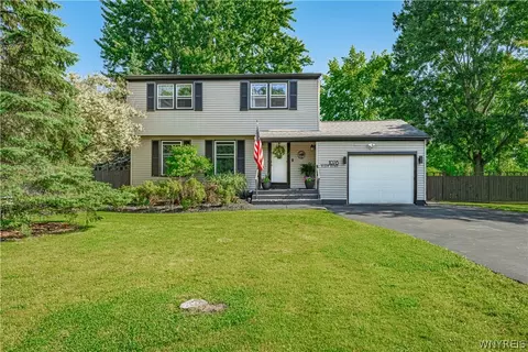 1076 Klein Rd, Amherst, NY 14221