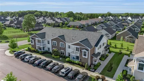 293 Northill Dr #D, Amherst, NY 14221