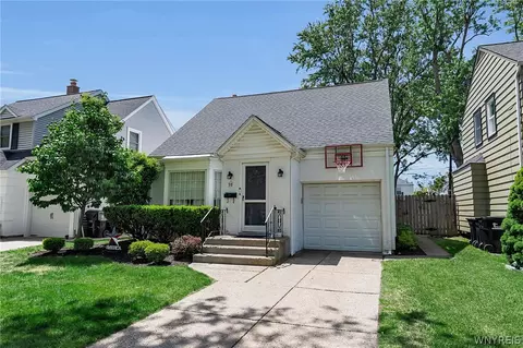 98 Byron Ave E, Buffalo, NY 14223