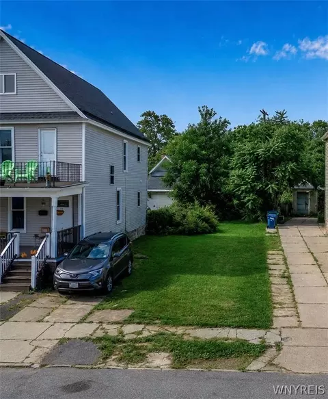 104 Brayton St, Buffalo, NY 14213