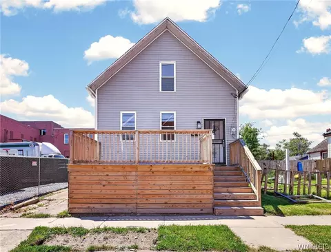 30 Coit St, Buffalo, NY 14206