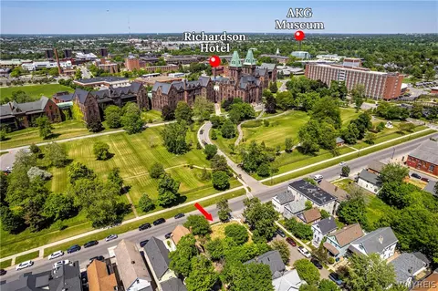 411 Forest Ave, Buffalo, NY 14213
