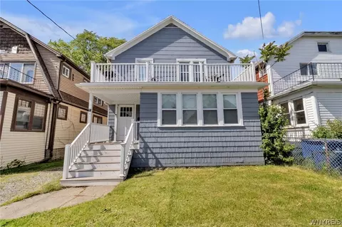70 Houston St, Buffalo, NY 14220