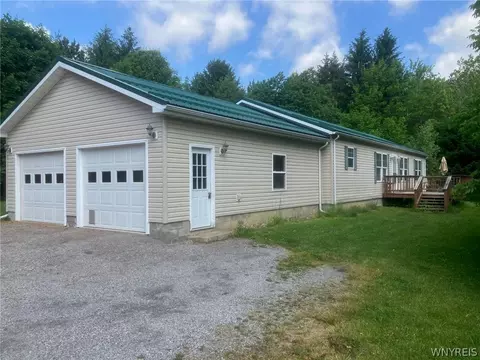 1648 State Route 246, Perry, NY 14530