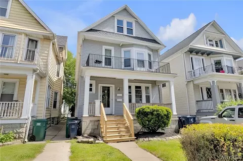 43 Hayden St, Buffalo, NY 14210