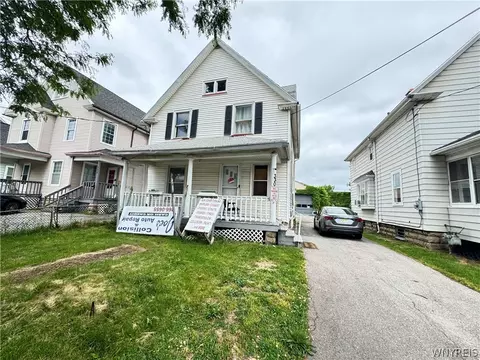 330 Norton St, Rochester, NY 14621