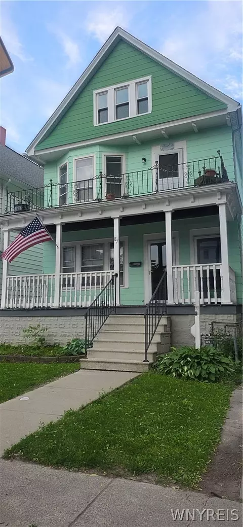 87 Hayden St, Buffalo, NY 14210