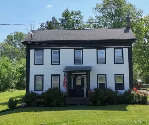 2601 Wilson Cambria Rd, Wilson, NY 14172