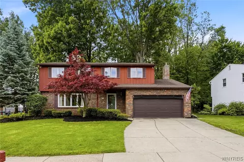107 Sunrise Ter, West Seneca, NY 14224
