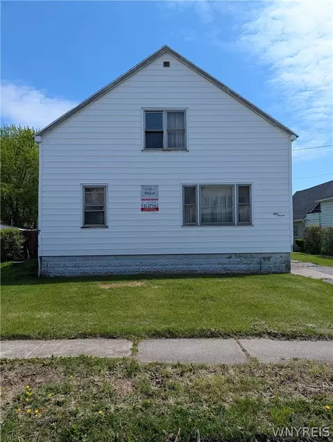 57 Barbara Pl, Cheektowaga, NY 14225