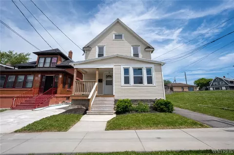 15 Andrews Ave, Cheektowaga, NY 14225