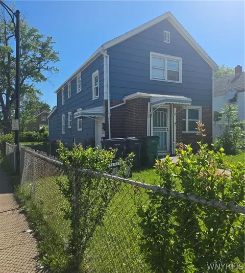 77 Oakmont Ave, Buffalo, NY 14215