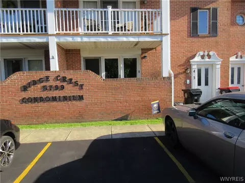 5799 Broadway St #3, Lancaster, NY 14086