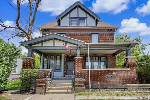 1623 10th St, Niagara Falls, NY 14305