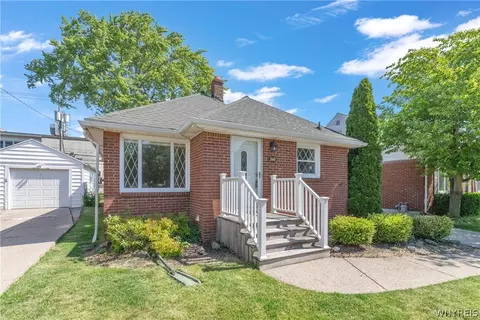 260 Glencove Rd, Buffalo, NY 14223